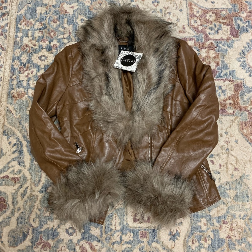 NWT LA Coalition Women’s Brown Faux Fur Trim Leather Jacket